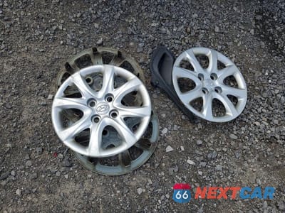 Zdjęcie 12 z 13 samochodu: 2013 HYUNDAI ACCENT GLS VIN:KMHCT4AE9DU516194 - miniatura