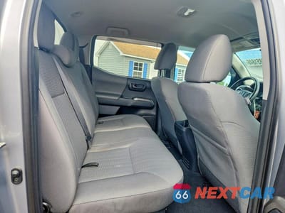 Zdjęcie 10 z 12 samochodu: 2019 TOYOTA TACOMA SR5 V6 VIN:3TMCZ5AN5KM242485 - miniatura