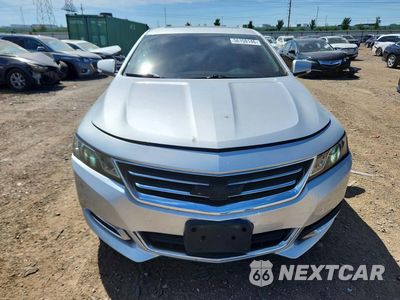 Piąte zdjęcie samochodu w środku: 2017 CHEVROLET IMPALA LT VIN:2G1105SA7H9180773 - miniatura