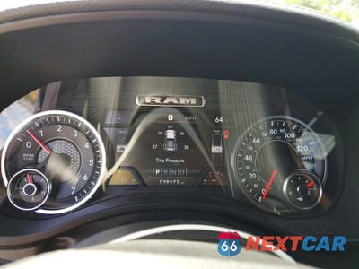 Zdjęcie 9 z 12 samochodu: 2024 RAM 1500 LARAMIE VIN:1C6SRFJT6RN159378 - miniatura