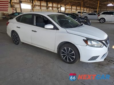 Czwarte zdjęcie samochodu z boku: 2016 NISSAN SENTRA S VIN:3N1AB7AP9GY235101 - miniatura
