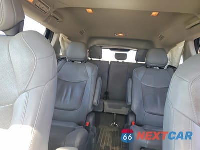 Zdjęcie 10 z 13 samochodu: 2023 TOYOTA SIENNA LIMITED 7-PASSENGER VIN:5TDZRKEC9PS157450 - miniatura
