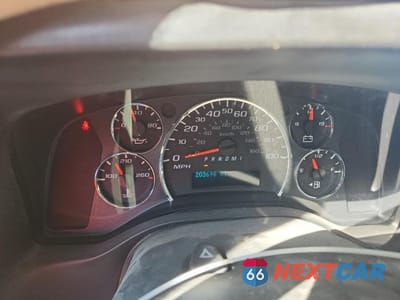 Zdjęcie 9 z 13 samochodu: 2010 GMC SAVANA G2500 VIN:1GTZGFBG9A1182731 - miniatura