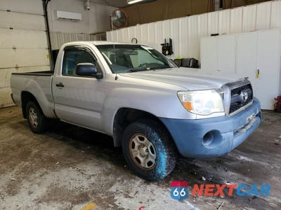 Czwarte zdjęcie samochodu z boku: 2011 TOYOTA TACOMA BASE VIN:5TFNX4CN8BX004579 - miniatura
