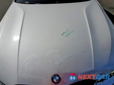 Zdjęcie 11 z 12 samochodu: 2023 BMW 330I VIN:3MW69FF03P8D23739 - miniatura