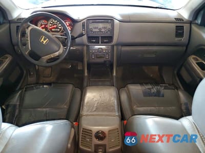 Zdjęcie 8 z 13 samochodu: 2006 HONDA PILOT EX VIN:5FNYF28536B001263 - miniatura