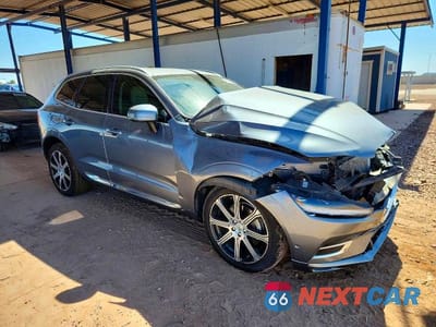Czwarte zdjęcie samochodu z boku: 2021 VOLVO XC60 T5 INSCRIPTION VIN:YV4102DL2M1854974 - miniatura