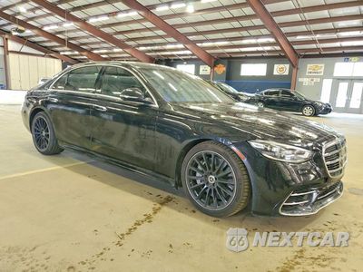 Czwarte zdjęcie samochodu z boku: 2022 MERCEDES-BENZ S 580 4MATIC VIN:W1K6G7GB6NA136999 - miniatura