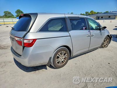 Piąte zdjęcie samochodu w środku: 2013 HONDA ODYSSEY EXL VIN:5FNRL5H63DB006077 - miniatura