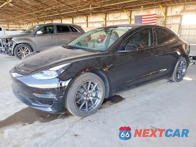 2023 TESLA MODEL 3 5YJ3E1EAXPF707074 - główne zdjęcie licytacji z USA - miniatura