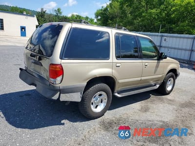 Trzecie zdjęcie samochodu z tyłu: 2000 FORD EXPLORER XLT VIN:1FMZU73E9YZC59245 - miniatura