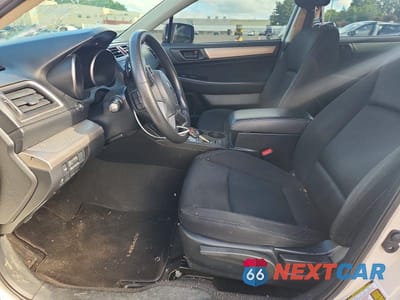 Zdjęcie 7 z 12 samochodu: 2015 SUBARU LEGACY 2.5I VIN:4S3BNAA64F3050880 - miniatura