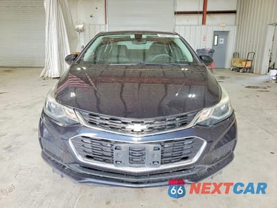 Piąte zdjęcie samochodu w środku: 2016 CHEVROLET CRUZE LT VIN:1G1BE5SM4G7288123 - miniatura