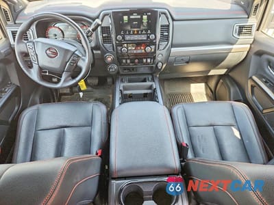 Zdjęcie 8 z 12 samochodu: 2024 NISSAN TITAN PRO-4X VIN:1N6AA1ED6RN113774 - miniatura