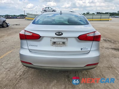 Zdjęcie 6 z 12 samochodu: 2014 KIA FORTE LX VIN:KNAFX4A62E5145659 - miniatura