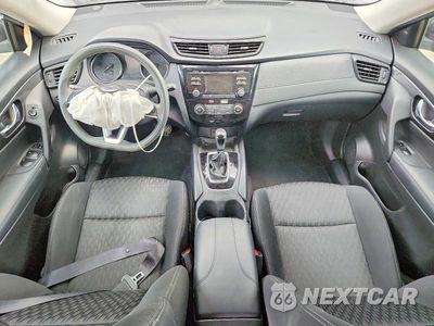 Zdjęcie 8 z 13 samochodu: 2017 NISSAN ROGUE S VIN:KNMAT2MT3HP616192 - miniatura