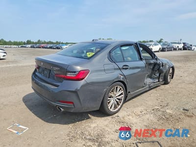 Trzecie zdjęcie samochodu z tyłu: 2023 BMW 330XI VIN:3MW89FF03P8C97040 - miniatura