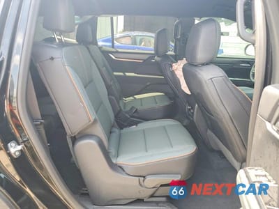 Zdjęcie 11 z 13 samochodu: 2025 GMC ACADIA AT4 VIN:1GKENPRSXSJ229839 - miniatura