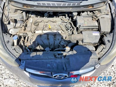 Zdjęcie 11 z 12 samochodu: 2013 HYUNDAI ELANTRA GLS VIN:KMHDH4AE7DU556070 - miniatura