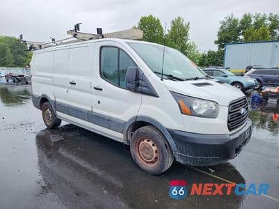 Czwarte zdjęcie samochodu z boku: 2017 FORD TRANSIT 150 DELIVERY VAN VIN:1FTYE1ZM9HKA81628 - miniatura