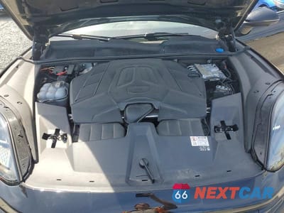 Zdjęcie 12 z 13 samochodu: 2024 PORSCHE CAYENNE VIN:WP1AA2AY2RDA10535 - miniatura