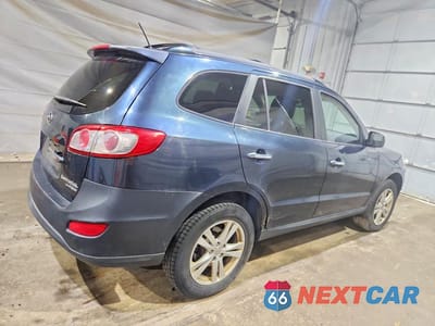 Trzecie zdjęcie samochodu z tyłu: 2010 HYUNDAI SANTA FE LIMITED VIN:5NMSKDAG1AH339082 - miniatura
