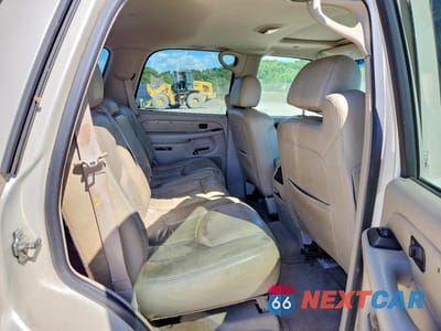 Zdjęcie 11 z 13 samochodu: 2005 CADILLAC ESCALADE LUXURY VIN:1GYEK63N15R235434 - miniatura