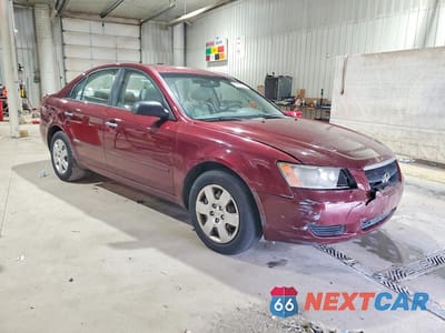 Czwarte zdjęcie samochodu z boku: 2008 HYUNDAI SONATA GLS VIN:5NPET46C08H370188 - miniatura