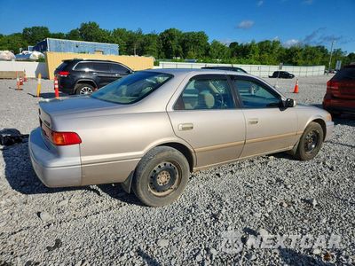 Trzecie zdjęcie samochodu z tyłu: 2000 TOYOTA CAMRY LE VIN:4T1BG22K5YU988567 - miniatura