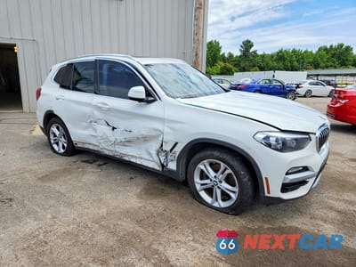Czwarte zdjęcie samochodu z boku: 2019 BMW X3 SDRIVE30I VIN:5UXTR7C57KLF27359 - miniatura