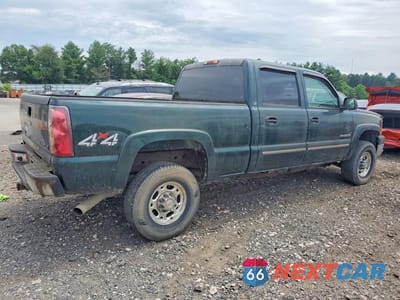 Trzecie zdjęcie samochodu z tyłu: 2003 CHEVROLET SILVERADO K2500 HEAVY DUTY VIN:1GCHK23U93F165683 - miniatura