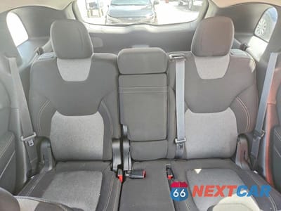 Zdjęcie 10 z 13 samochodu: 2014 JEEP CHEROKEE LATITUDE VIN:1C4PJMCS5EW197431 - miniatura