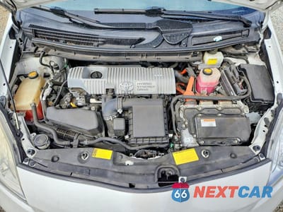 Zdjęcie 11 z 13 samochodu: 2014 TOYOTA PRIUS THREE VIN:JTDKN3DU7E1744110 - miniatura