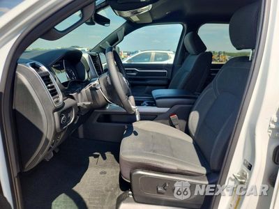 Zdjęcie 7 z 12 samochodu: 2024 RAM 1500 BIG HORN/LONE STAR VIN:1C6SRFFT0RN210950 - miniatura