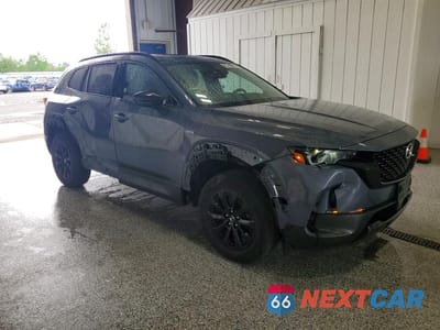 Czwarte zdjęcie samochodu z boku: 2025 MAZDA CX-50 PREMIUM VIN:7MMVAADW1SN131354 - miniatura