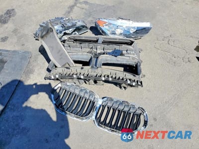 Zdjęcie 13 z 14 samochodu: 2021 BMW X1 SDRIVE28I VIN:WBXJG7C01M3M74177 - miniatura