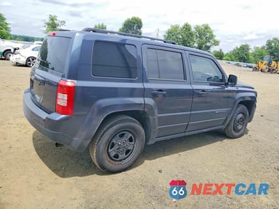Trzecie zdjęcie samochodu z tyłu: 2016 JEEP PATRIOT SPORT VIN:1C4NJPBB3GD547339 - miniatura