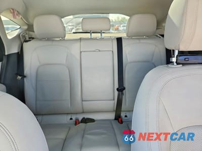 Zdjęcie 10 z 14 samochodu: 2021 JAGUAR E-PACE SE VIN:SADFP2FX0M1024292 - miniatura