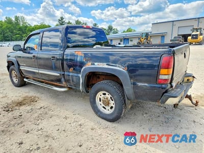 Drugie zdjęcie samochodu z przodu: 2005 GMC SIERRA K2500 HEAVY DUTY VIN:1GTHK23UX5F864436 - miniatura