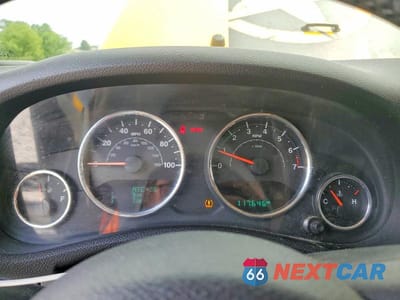 Zdjęcie 9 z 13 samochodu: 2015 JEEP WRANGLER SPORT VIN:1C4AJWAG4FL669976 - miniatura