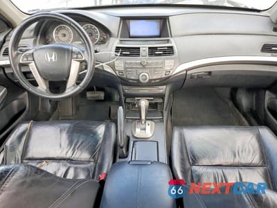 Zdjęcie 8 z 12 samochodu: 2008 HONDA ACCORD EXL VIN:1HGCP36848A043206 - miniatura