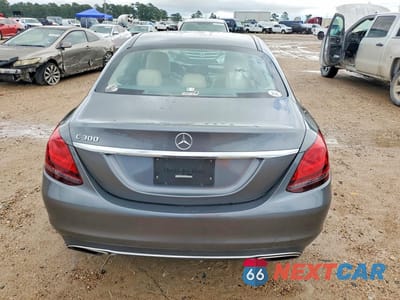 Zdjęcie 6 z 12 samochodu: 2019 MERCEDES-BENZ C 300 VIN:55SWF8DBXKU309058 - miniatura