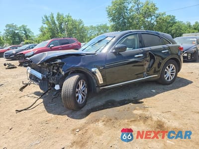 2016 INFINITI QX70 BASE JN8CS1MW6GM753048 - główne zdjęcie licytacji z USA - miniatura