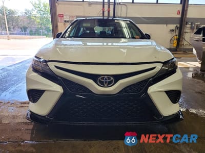 Piąte zdjęcie samochodu w środku: 2021 TOYOTA CAMRY TRD VIN:4T1KZ1AK8MU048764 - miniatura