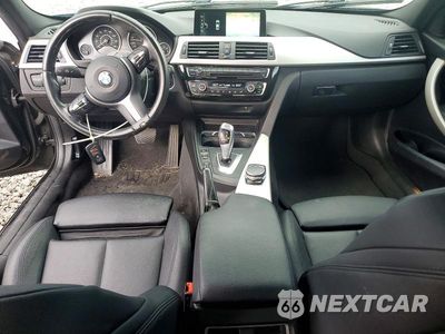 Zdjęcie 8 z 12 samochodu: 2017 BMW 320 XI VIN:WBA8E5G58HNU41227 - miniatura