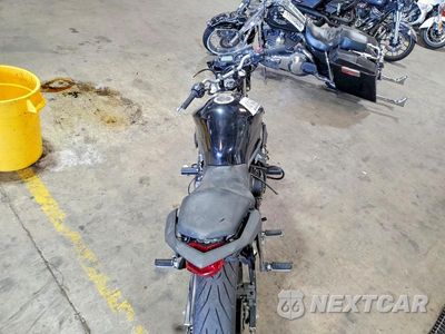 Zdjęcie 6 z 8 samochodu: 2009 YAMAHA FZ6 R VIN:JYARJ18E29A003866 - miniatura