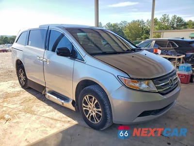 Czwarte zdjęcie samochodu z boku: 2012 HONDA ODYSSEY EXL VIN:5FNRL5H66CB129841 - miniatura