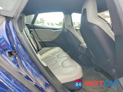 Zdjęcie 10 z 12 samochodu: 2016 TESLA MODEL S VIN:5YJSA1E22GF136812 - miniatura