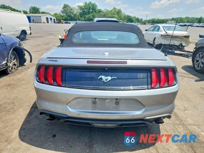 Zdjęcie 6 z 12 samochodu: 2021 FORD MUSTANG VIN:1FATP8UH4M5103895 - miniatura
