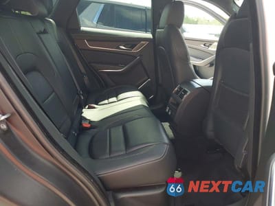 Zdjęcie 11 z 14 samochodu: 2024 JAGUAR F-PACE R-DYNAMIC S VIN:SADCT2EX7RA723748 - miniatura